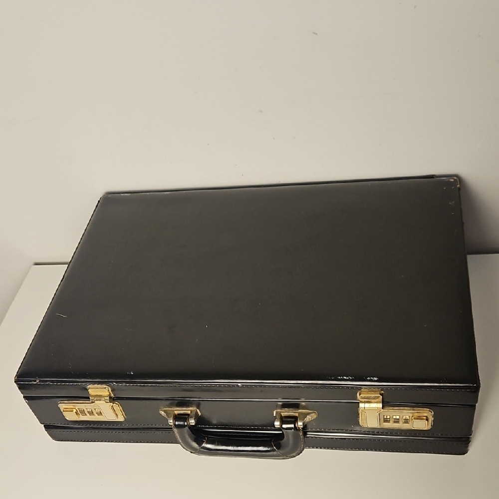 Vintage Black Presto Leather Briefcase Bag with Gold Accents Mens VTG Luggage